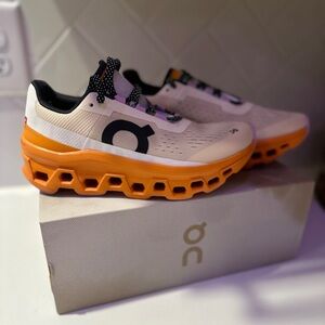 On Cloud On Running Cloudmonster Turmeric Fawn
Athletic Shoes